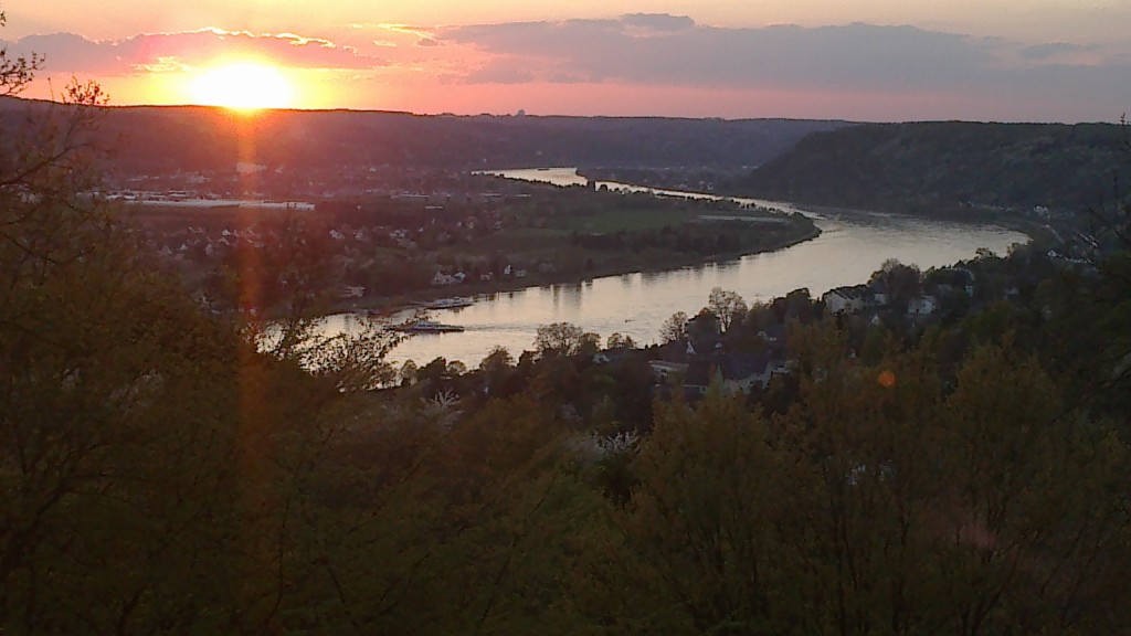 laufen hoch über dem Rhein - Foto von früher