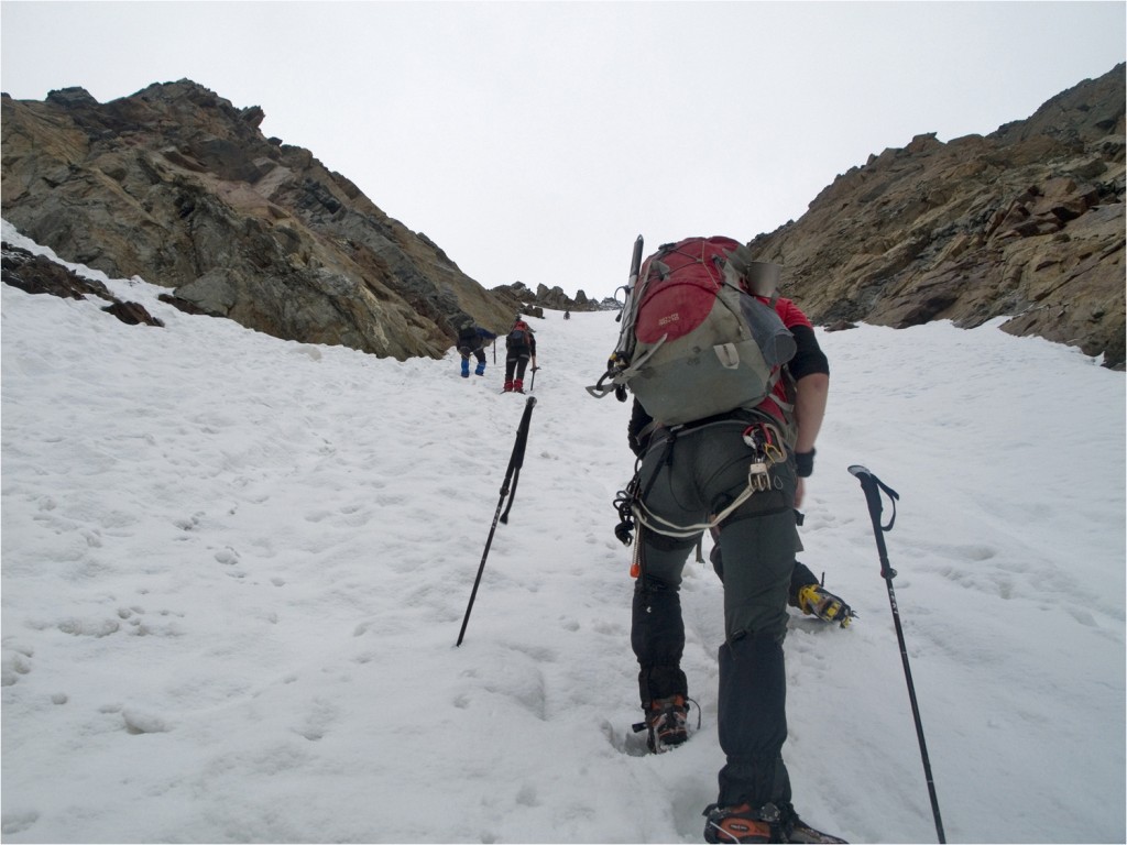 Stau auf dem Wildspitze-Normalweg (wir müssen auch erst zum Mittelkar...)