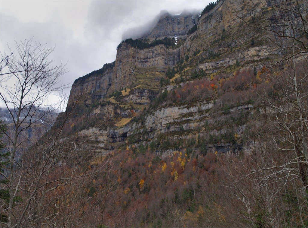 herbsliche Stimmung im Tal