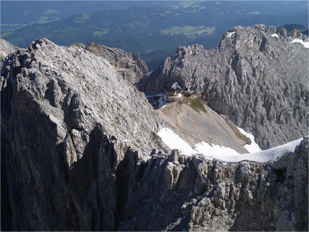 Blick zur Meilerhütte von der Part. Dreitorspitze